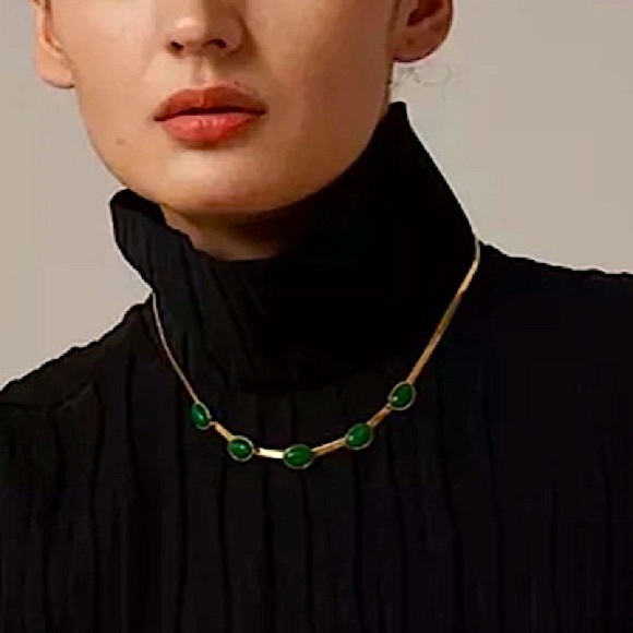 Agate Gold Plated Emerald Snake Herringbone Charm Pendant Necklace - Picture 6 of 10